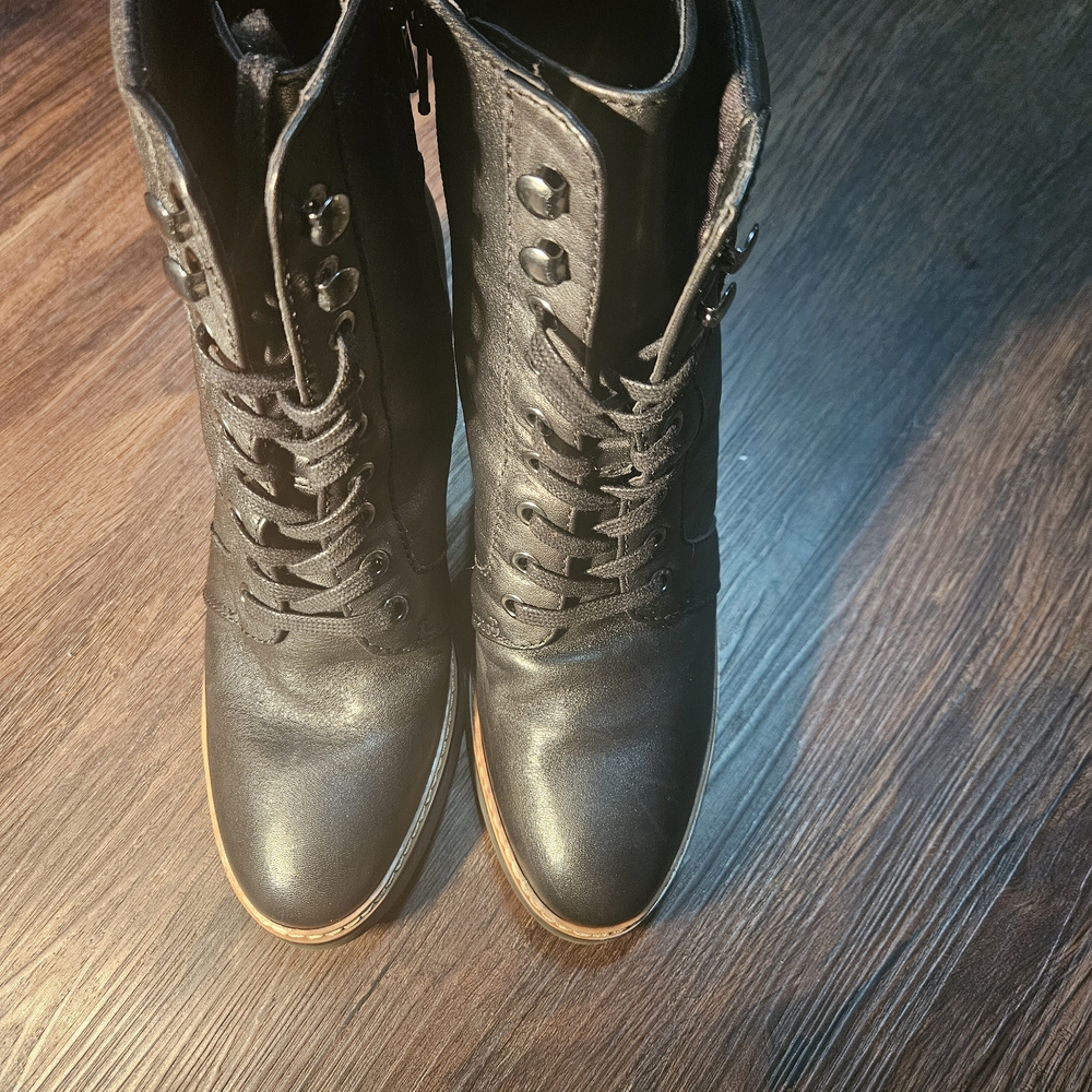Naturalizer Black Leather Moto Boots